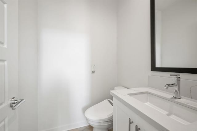 10422 Adamson Way, San Diego CA: https://media.crmls.org/mediaz/53bad46f-3546-4789-9a8f-47ba35b5cbba.jpg
