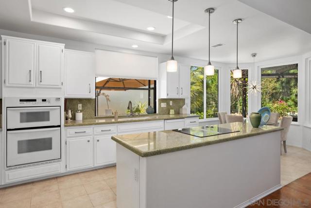 17635 Parlange Pl, San Diego CA: https://media.crmls.org/mediaz/53bafa4f-3997-4fbf-a8cf-50a7af214c0f.jpg