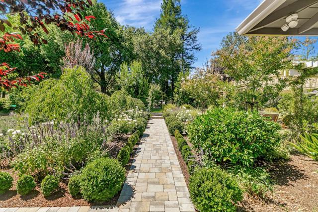 19273 Citrus Lane, Saratoga CA: https://media.crmls.org/mediaz/53bb24a0-7e93-4a30-9ee3-348d52f3008e.jpg