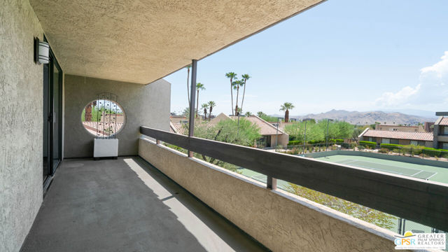 355 N Avenida Caballeros #6, Palm Springs, CA 92262