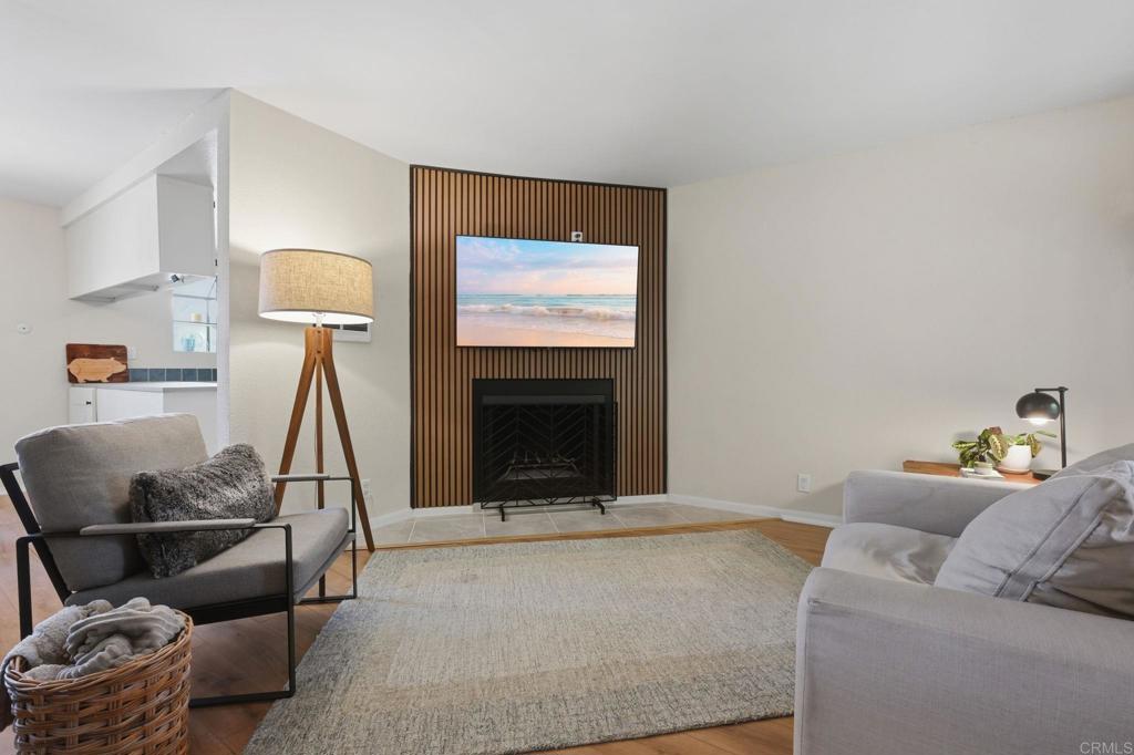 2118 Oceanside Blvd - photo 3