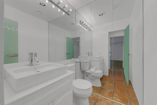 60 Calle Solano, Rancho Mirage CA: https://media.crmls.org/mediaz/53bcaa72-dfa8-450a-96f8-a3c8bc4d3fbb.jpg