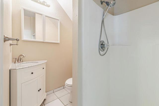 560 Tevis Trail, Hollister CA: https://media.crmls.org/mediaz/53bcafec-0446-47a7-945d-3274a224a36d.jpg