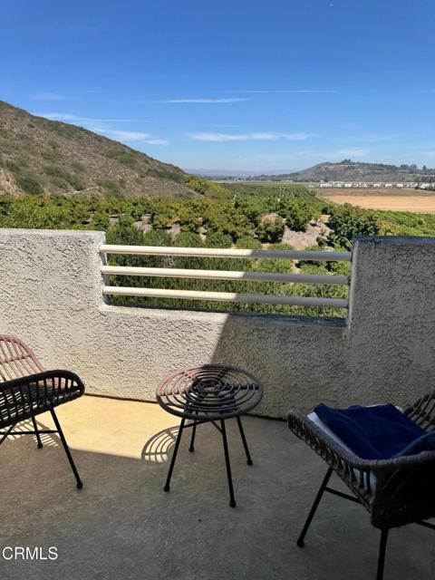Detail Gallery Image 11 of 13 For 2803 Antonio Dr #304,  Camarillo,  CA 93010 - 2 Beds | 2 Baths