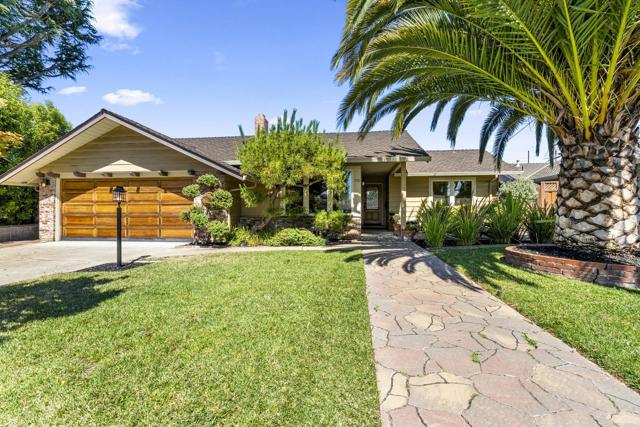 910 Monica Lane, Campbell CA: https://media.crmls.org/mediaz/53bd4ef7-4b32-41f3-b6ab-02ccfd3dd43c.jpg