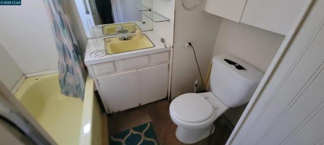 617 Walsh Street, Grass Valley CA: https://media.crmls.org/mediaz/53bdaabc-6a58-4b56-bff5-93d065815310.jpg