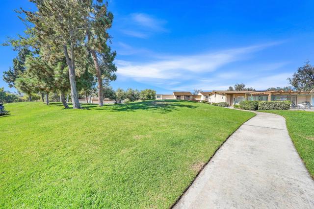 575 Otay Lakes Rd, Chula Vista CA: https://media.crmls.org/mediaz/53bde861-b225-458a-95fe-15b44197d5b2.jpg