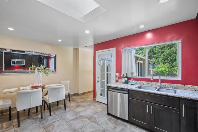 1403 Hudson Street, Redwood City CA: https://media.crmls.org/mediaz/53be6d43-5207-45d1-8041-ae6d09ce7dc2.jpg