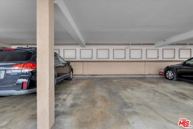 1311 Manhattan Beach Boulevard, Manhattan Beach, California 90266, 2 Bedrooms Bedrooms, ,2 BathroomsBathrooms,Residential,For Sale,Manhattan Beach,25544727