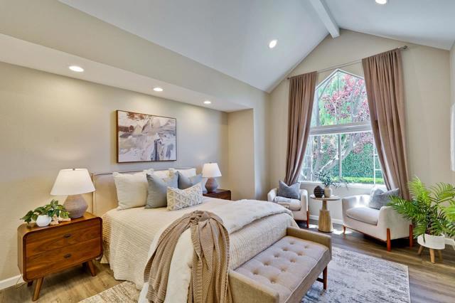 304 Windmill Park Lane, Mountain View CA: https://media.crmls.org/mediaz/53c05438-0846-4a75-ad79-711ddb08955b.jpg