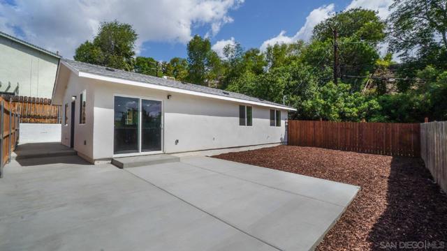 4275 77 College Ave, San Diego CA: https://media.crmls.org/mediaz/53c0ecbf-8a2f-421b-8082-66469204649c.jpg