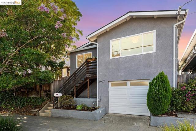 Details for 3907 Midvale Ave, Oakland, CA 94602