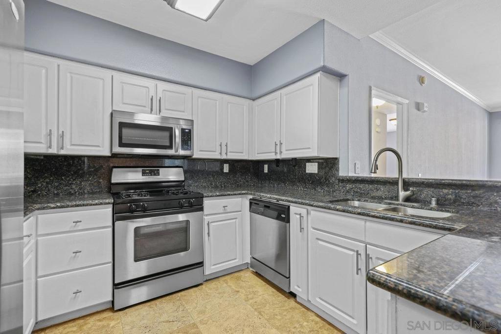 MLS #250044660SD image #1