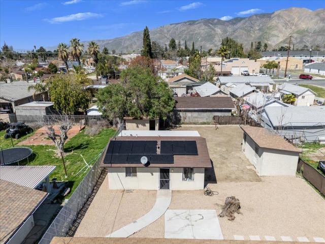 259 & 255 W 6th Street, San Jacinto CA: https://media.crmls.org/mediaz/53c2f340-c1a5-45f4-acd1-a17614bead1d.jpg