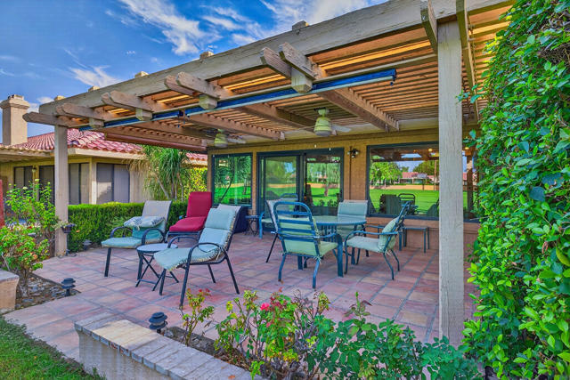 41365 Woodhaven Drive W, Palm Desert, CA 92211