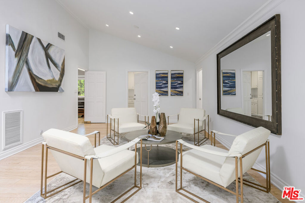 MLS #25593237 image #20