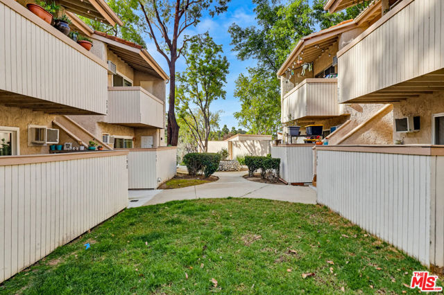 28915 Thousand Oaks Boulevard, 190 photo 8