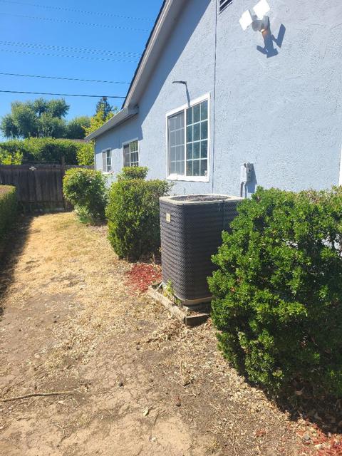 4879 Boone Drive, Fremont CA: https://media.crmls.org/mediaz/53c7eb8b-a347-4654-9d2c-6eb8986c062e.jpg