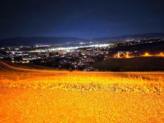 585 Adeline Avenue, San Jose CA: https://media.crmls.org/mediaz/53c7f0a8-7a4d-441e-96a0-262ec8b687c3.jpg