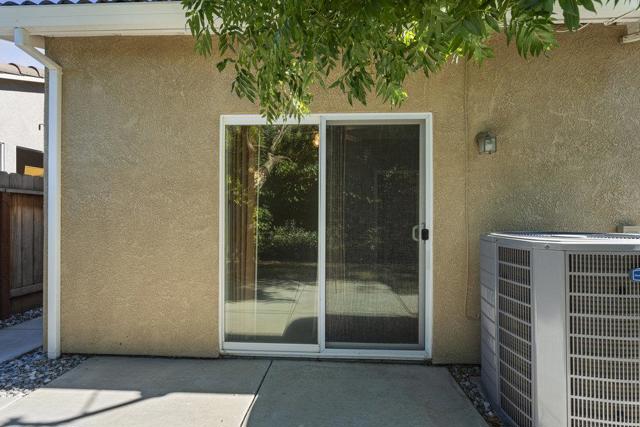 3009 La Vina Circle, Los Banos CA: https://media.crmls.org/mediaz/53c84c06-3768-4237-8de5-e2b704af353a.jpg