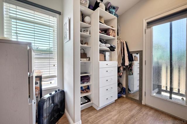 2515 Sweetwater Road, Spring Valley CA: https://media.crmls.org/mediaz/53c8a095-7c65-46ea-9533-45dacc6beb81.jpg