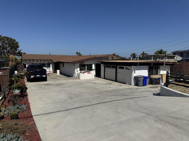 1104 1106 GARDENA ROAD, Encinitas CA: https://media.crmls.org/mediaz/53c9b4b3-a9e2-42ca-b4e2-0415c70c5634.jpg