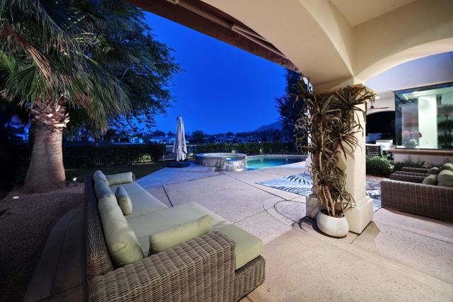 76357 Via Chianti, Indian Wells CA: https://media.crmls.org/mediaz/53ca2c81-66b7-4a64-acb9-e5a0dae0d5c0.jpg