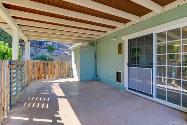 Detail Gallery Image 16 of 39 For 11829 Altadena Rd, Lakeside,  CA 92040 - 4 Beds | 2 Baths