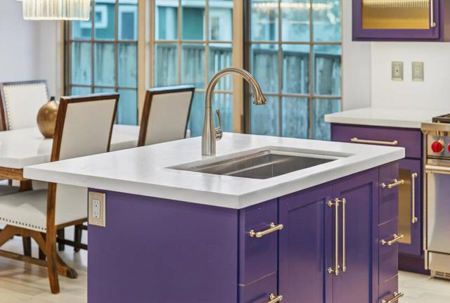 421 Eardley Avenue, Pacific Grove CA: https://media.crmls.org/mediaz/53cf3aab-32fb-41f2-ad5c-27705d2e4cb1.jpg