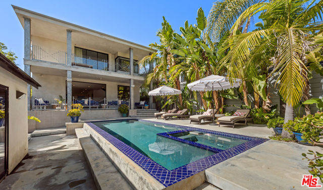 1724 N Sierra Bonita Avenue, Los Angeles CA: https://media.crmls.org/mediaz/53cf6cb2-74e5-47c0-b201-a4f92185a90c.jpg