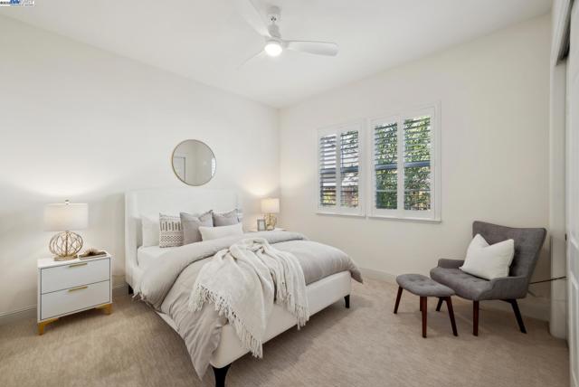 2307 Vineyard Heights Ln, Pleasanton CA: https://media.crmls.org/mediaz/53d16303-8e3f-4bfb-9ba2-3a63a91a0a60.jpg