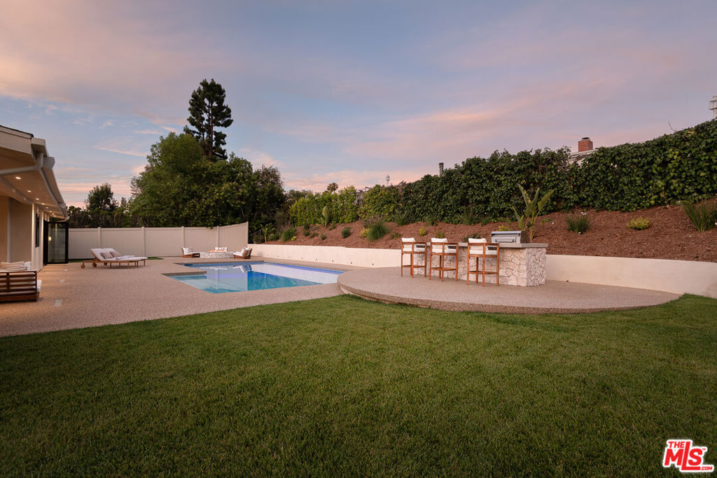 MLS #26856691 image #46