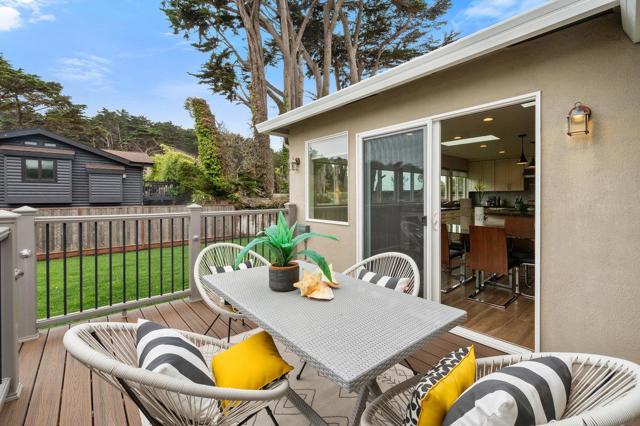 231 Virginia Avenue, Moss Beach CA: https://media.crmls.org/mediaz/53d5dea5-b5f4-470d-a9c5-9eb03de13e8b.jpg