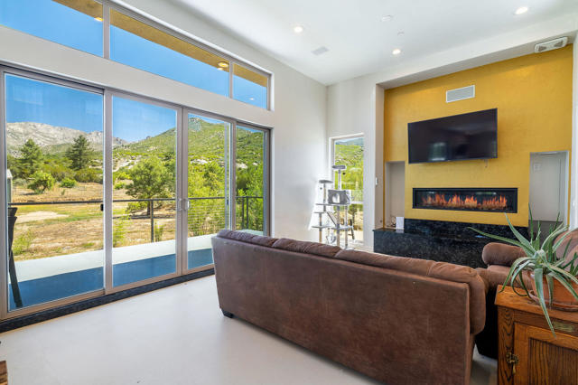 Image 29 of 83 For 28990 Bonita Vista Road