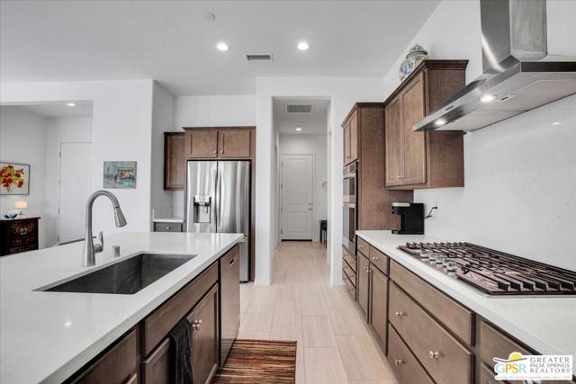 24 Zinfandel, Rancho Mirage CA: https://media.crmls.org/mediaz/53d6ed33-5622-4a57-9d29-42206e34b74d.jpg