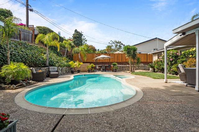 920 Stony Hill Road, Redwood City CA: https://media.crmls.org/mediaz/53d6f8d2-5fdb-44a0-8532-24f8eadafa5c.jpg