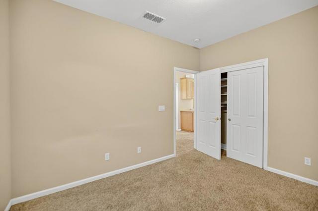 5817 Spring Flower Drive, Elk Grove CA: https://media.crmls.org/mediaz/53d6fee1-5dfa-4c0f-8b2c-5ef3398fadd6.jpg
