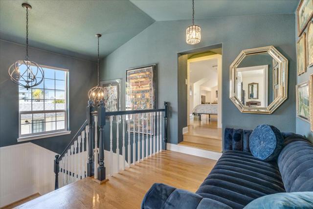 410 Monterey, Capitola CA: https://media.crmls.org/mediaz/53d726dc-d6b7-47a8-9fe6-0709c1b29cda.jpg