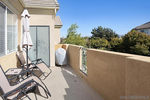 1894 Lorient Pl, Chula Vista, California 91913, 3 Bedrooms Bedrooms, ,2 BathroomsBathrooms,Condominium,For Sale,Lorient Pl,250020280SD