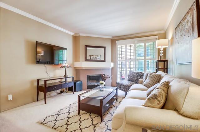 2020 Camino De La Reina, San Diego CA: https://media.crmls.org/mediaz/53d85269-a201-4af4-8346-dd5fecb6227f.jpg