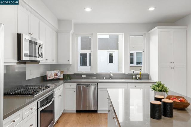 5522 El Dorado, Dublin CA: https://media.crmls.org/mediaz/53d880fb-9c27-4d3b-a38d-8c415e84f845.jpg
