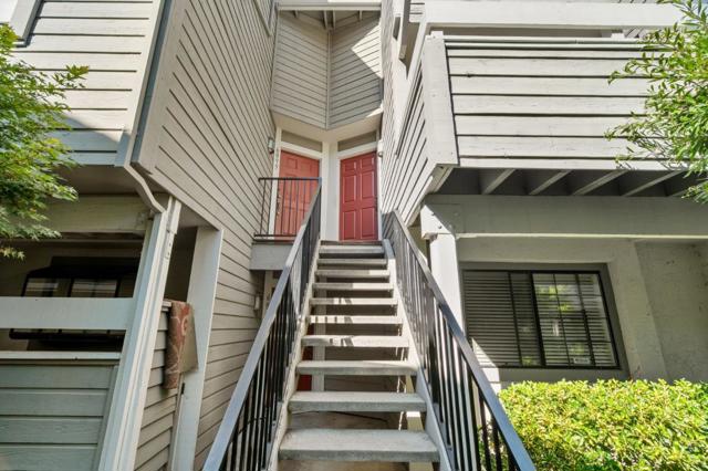 6893 Chantel Court, San Jose CA: https://media.crmls.org/mediaz/53db6e0d-881a-4095-b833-85da7a6af799.jpg