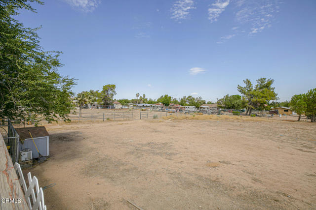 3831 E Ave T 8, Palmdale CA: https://media.crmls.org/mediaz/53db8668-30a4-4b13-bd7f-ae532d636726.jpg