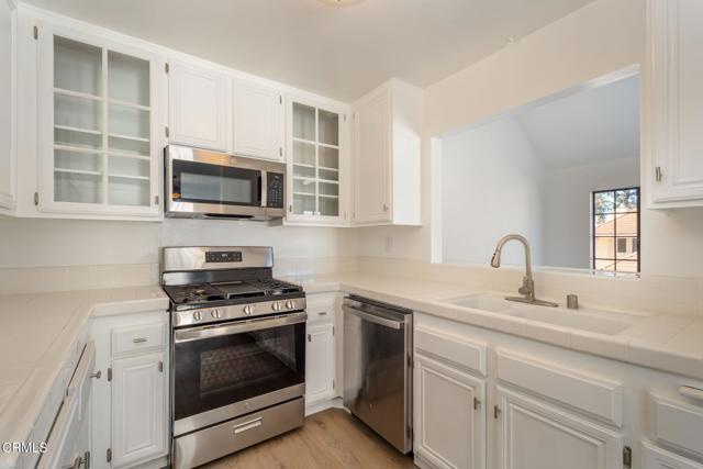 Detail Gallery Image 15 of 37 For 409 Shoreview Dr, Port Hueneme,  CA 93041 - 2 Beds | 2 Baths