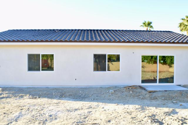 64382 Spyglass Avenue, Desert Hot Springs CA: https://media.crmls.org/mediaz/53de5fbd-6e31-47d3-b7af-72e3de161de2.jpg
