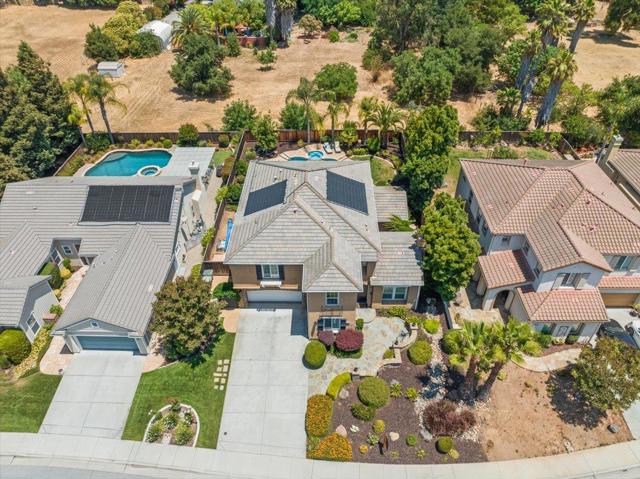 17734 Lancia Drive, Morgan Hill CA: https://media.crmls.org/mediaz/53deaf42-3128-4562-ab58-fb99612a6195.jpg