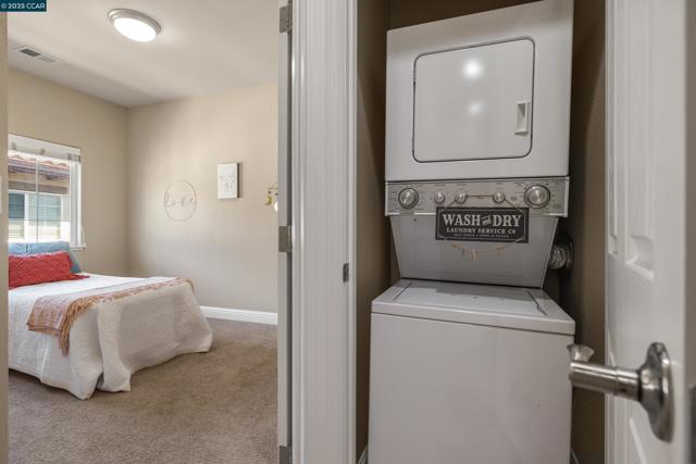 1121 Haven Street, Martinez CA: https://media.crmls.org/mediaz/53df3c13-2350-43c4-93b9-5c10ec4eb435.jpg