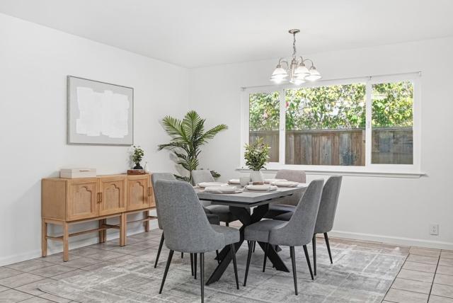 1451 Tyler Park Way, Mountain View CA: https://media.crmls.org/mediaz/53e0244d-9403-4529-8ee0-19f4d6d0a374.jpg