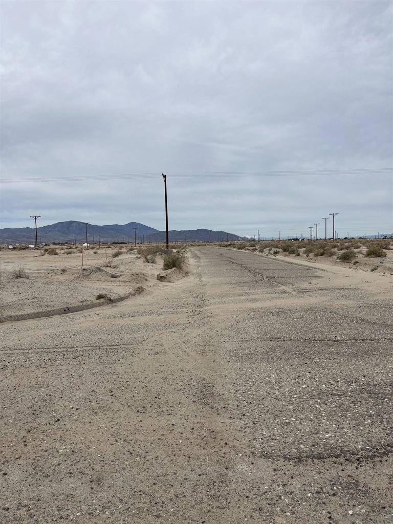 MLS #250041281SD image #10