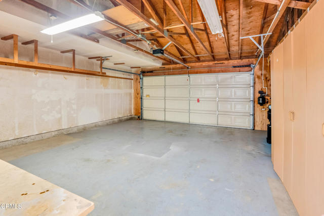 Detail Gallery Image 38 of 52 For 945 Mchugh Ct, Ventura,  CA 93003 - 3 Beds | 2/1 Baths